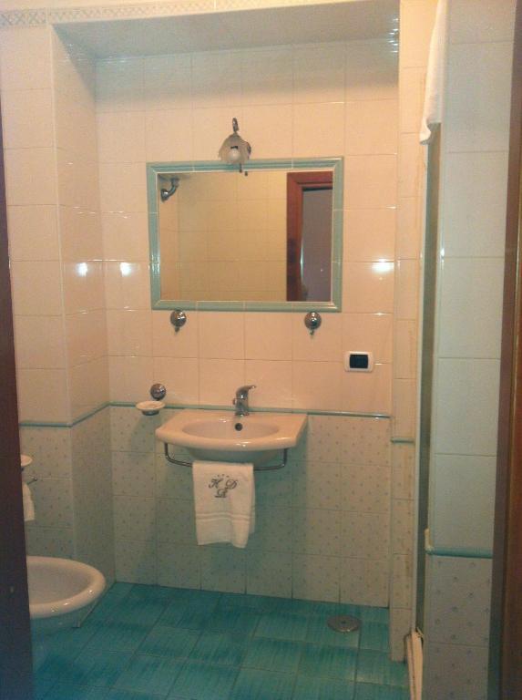 Albergo Delle Rose Pozzuoli Oda fotoğraf