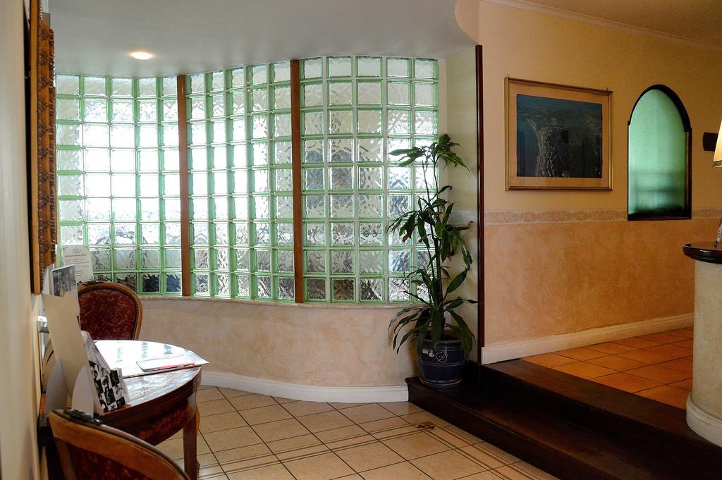 Albergo Delle Rose Pozzuoli Dış mekan fotoğraf