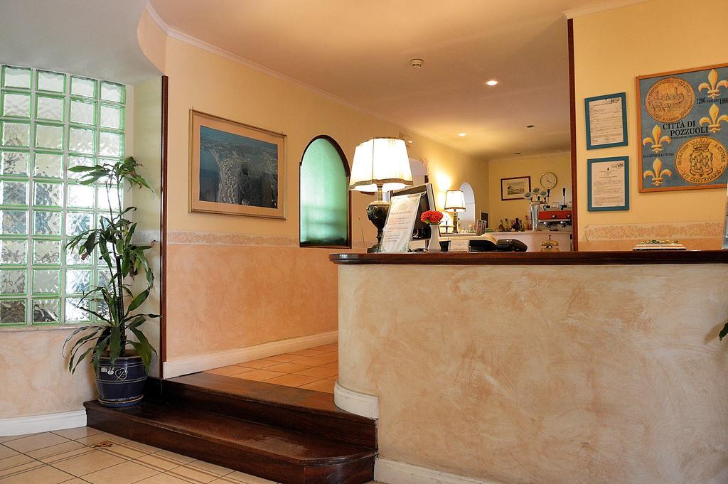 Albergo Delle Rose Pozzuoli Dış mekan fotoğraf